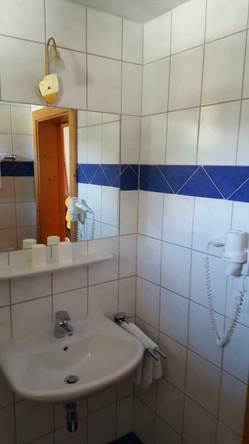 נאסריט Alpenhotel Gurgltalblick מראה חיצוני תמונה